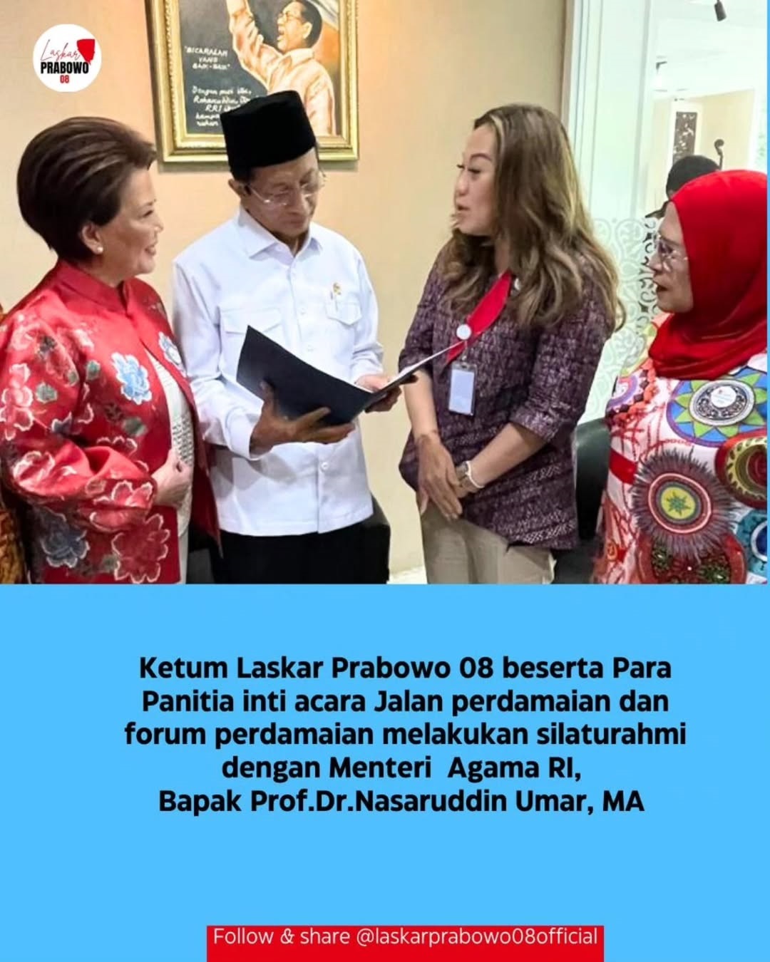 Laskar Prabowo 08 beserta panitia inti acara Jalan perdamaian dan forum perdamaian melakukan sil Laskar Prabowo 08 beserta panitia inti acara Jalan perdamaian dan forum perdamaian melakukan sil